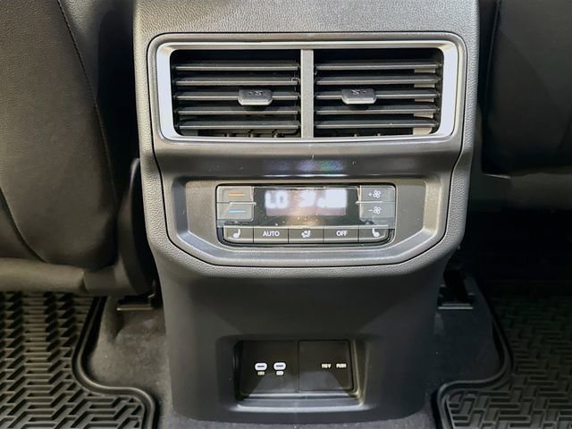 New 2026 Volkswagen Atlas SEL Premium R-Line image 14
