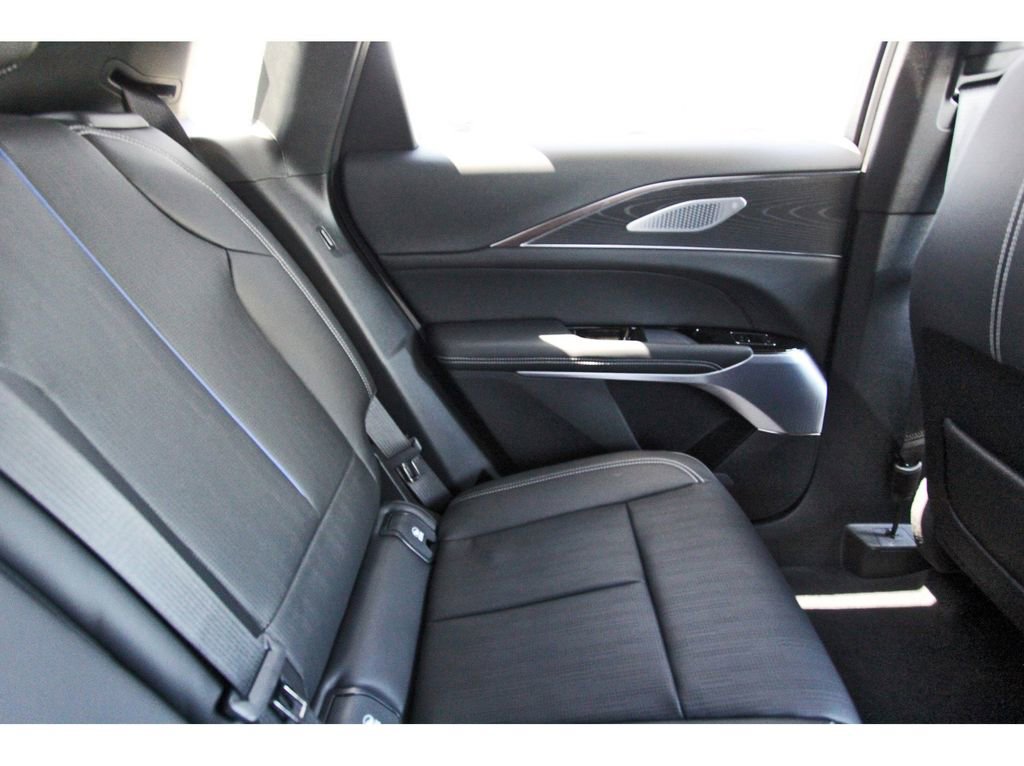 New 2026 Cadillac Lyriq Signature Luxury image 11