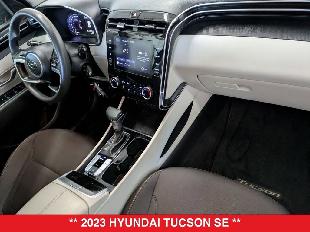 Used 2023 Hyundai Tucson SE image 34