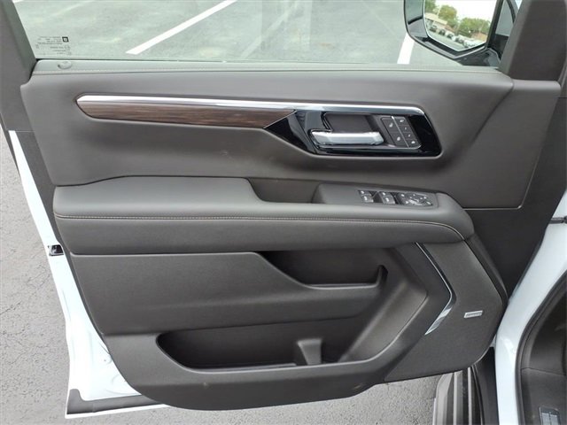 New 2026 Chevrolet Tahoe Premier w/ Sun And Tow Package image 11