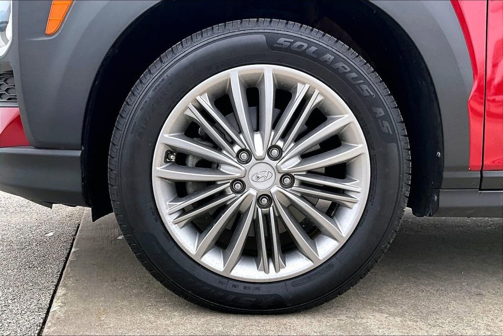 Used 2020 Hyundai Kona SEL w/ Cargo Package image 10