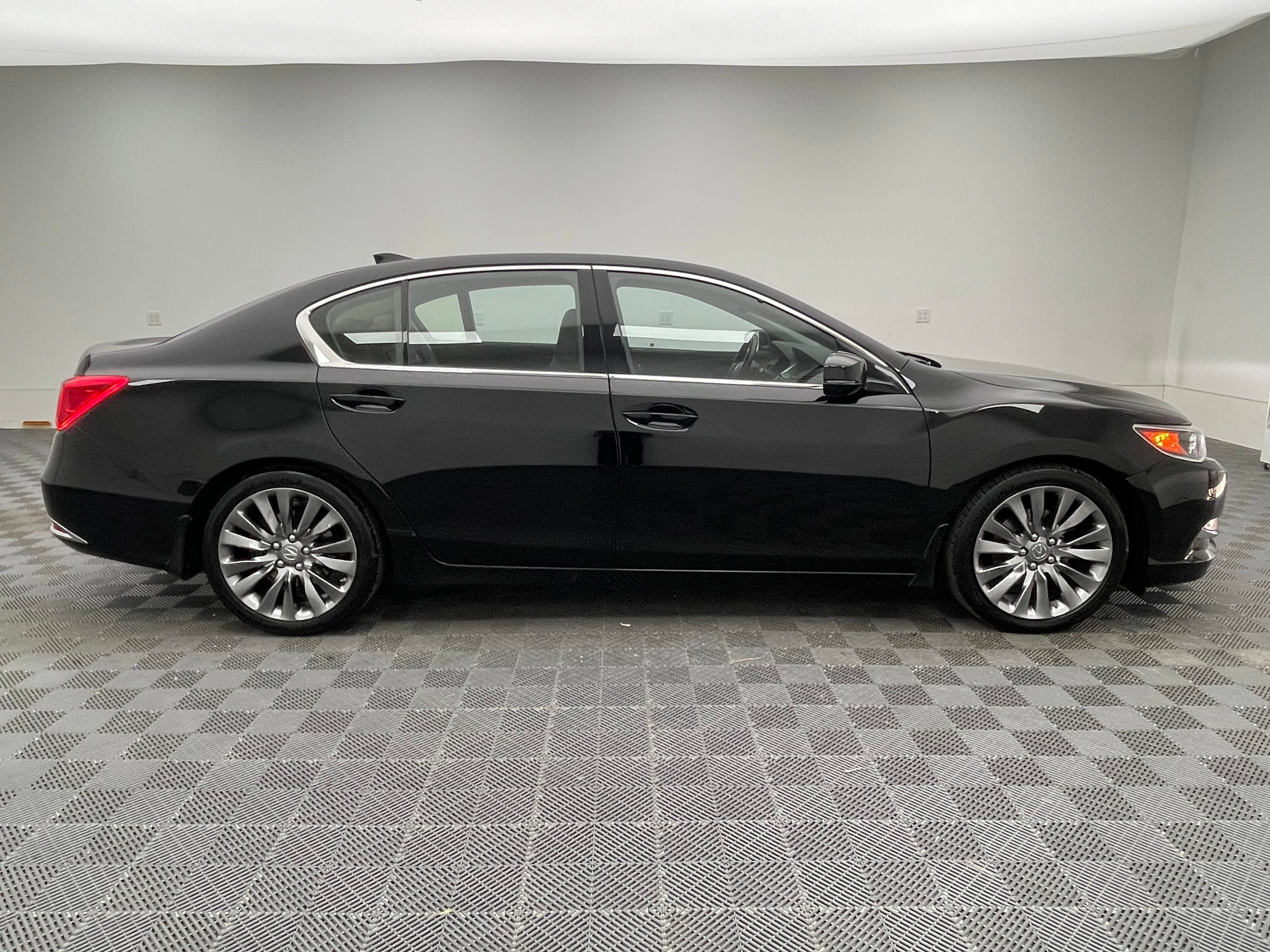 Used 2017 Acura RLX w/ Advance Package FWD image 7