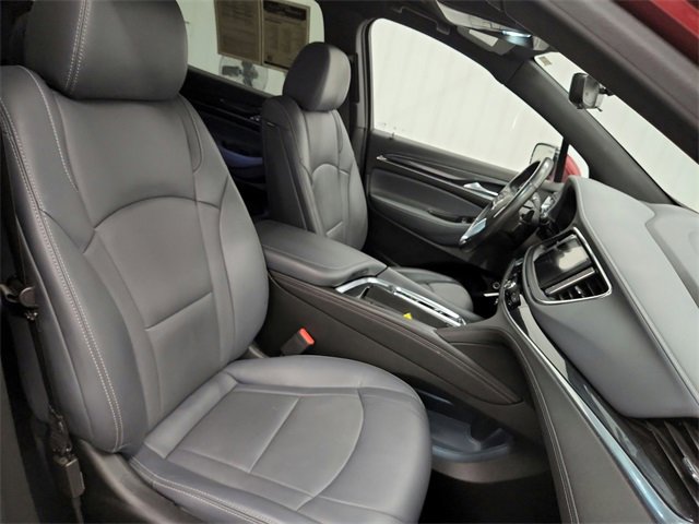 Used 2024 Buick Enclave Premium image 38