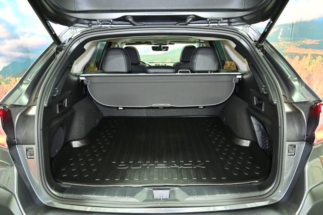 Used 2024 Subaru Outback Limited image 62