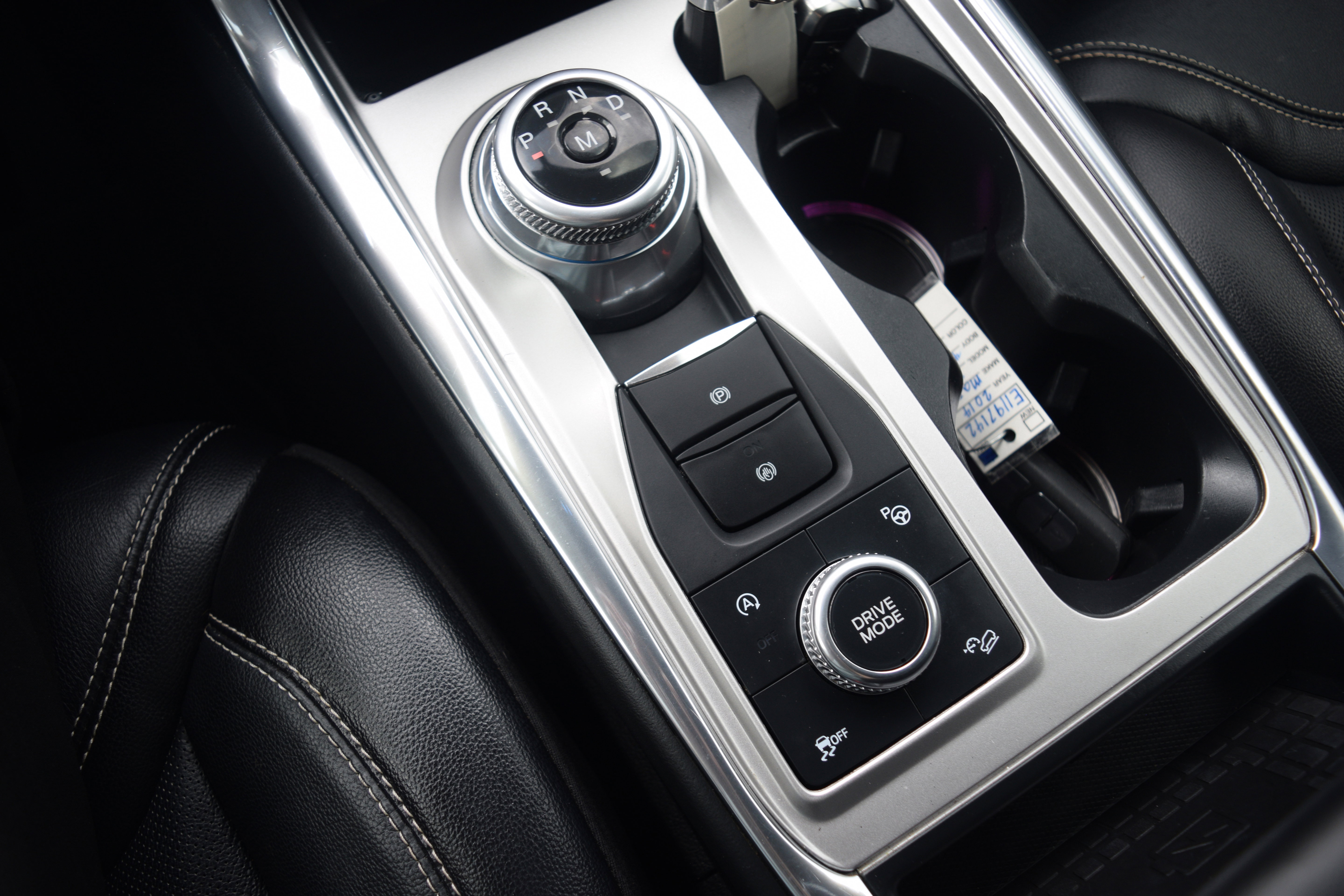 Used 2020 Ford Explorer ST w/ Premium Technology Package image 12