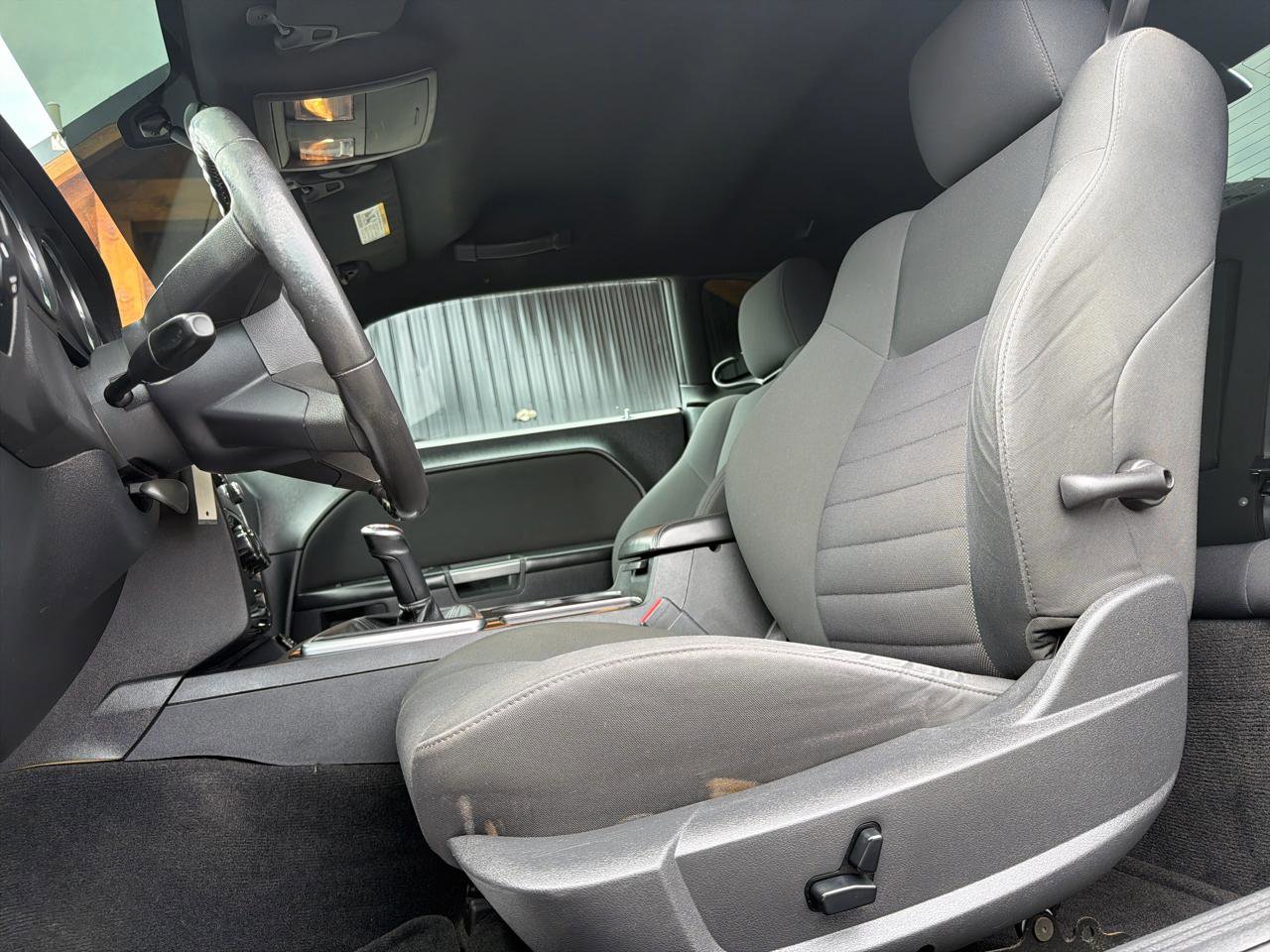 Used 2009 Dodge Challenger R/T RWD image 9