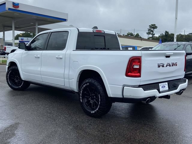 Used 2025 RAM 1500 Laramie w/ Sport Appearance Package AWD/4WD image 19