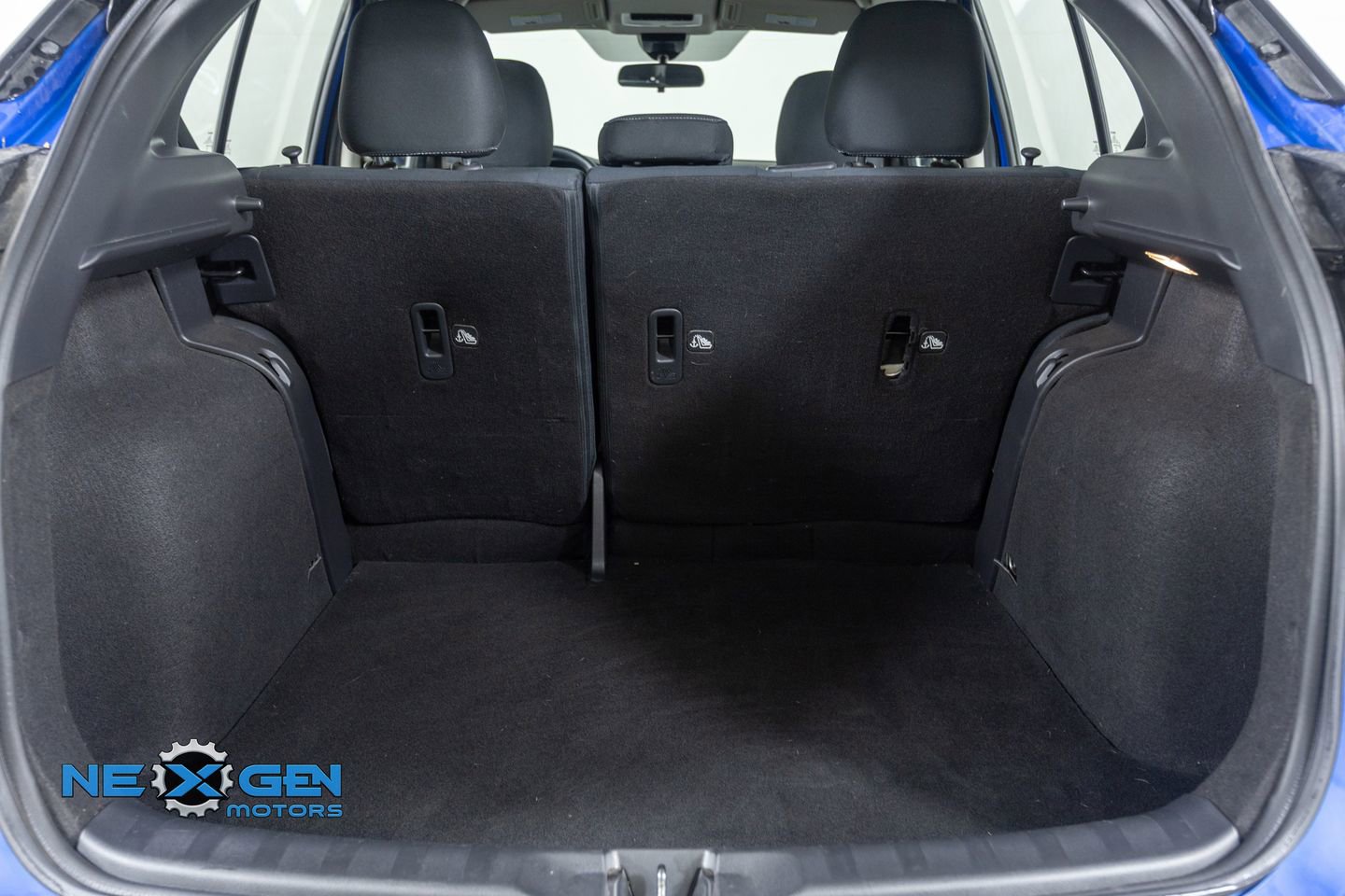 Used 2022 Nissan Kicks SV FWD image 45