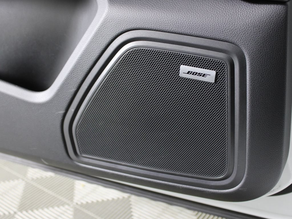 Certified 2021 Porsche Macan AWD/4WD image 19
