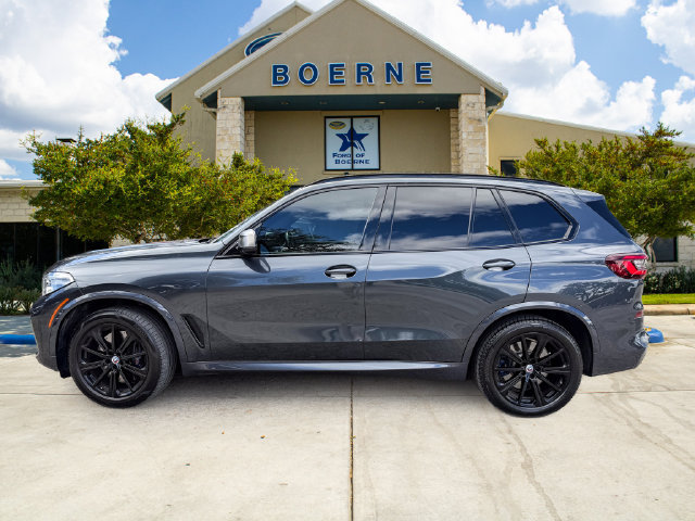 Used 2022 BMW X5 M50i w/ Executive Package AWD/4WD image 2