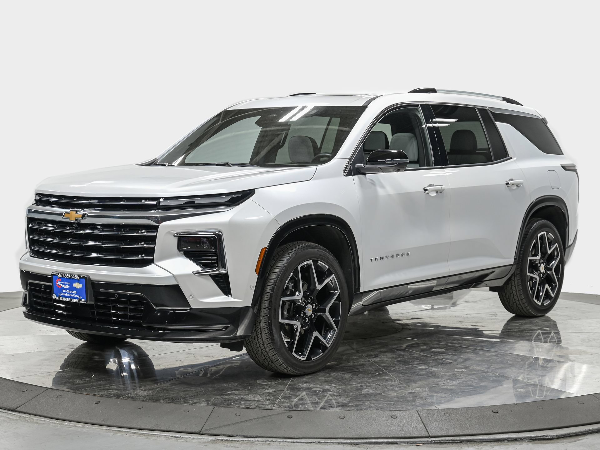 Used 2025 Chevrolet Traverse High Country