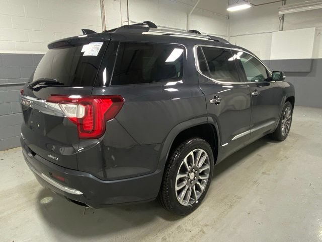 Used 2022 GMC Acadia Denali w/ Denali Ultimate Package AWD/4WD image 3