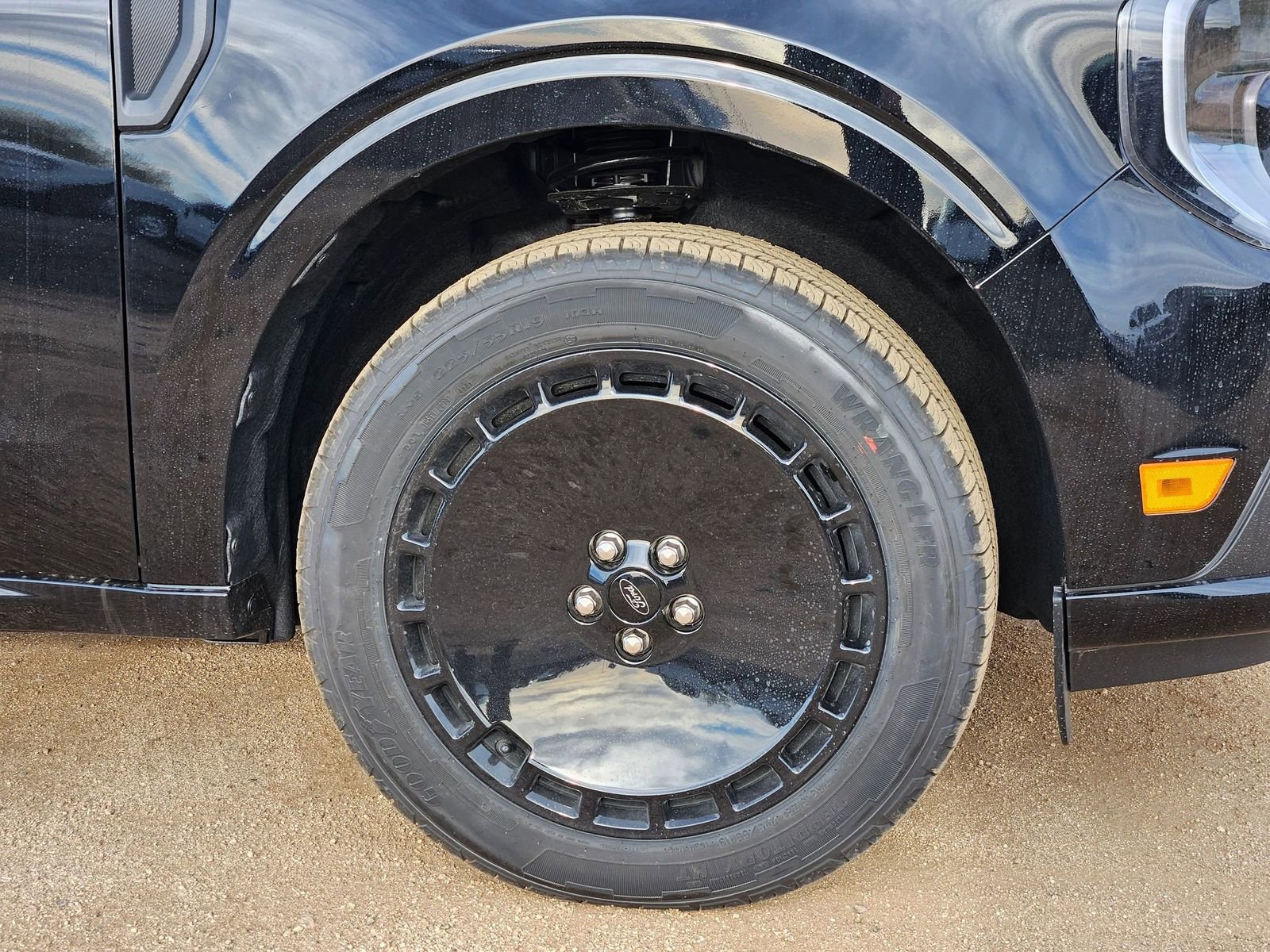 New 2026 Ford Maverick Lobo AWD/4WD image 10