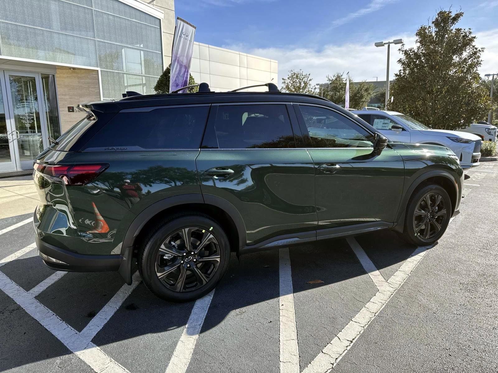 New 2026 INFINITI QX60 Autograph w/ Autograph Tech Package image 2