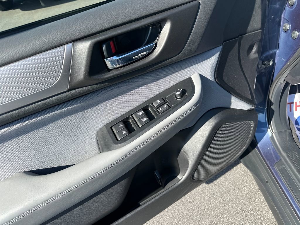 Used 2018 Subaru Outback 2.5i Premium image 15