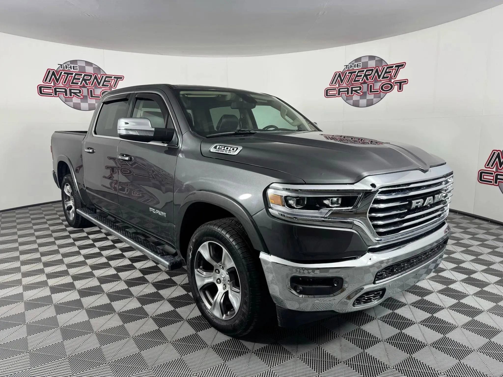 Used 2020 RAM 1500 Laramie image 9