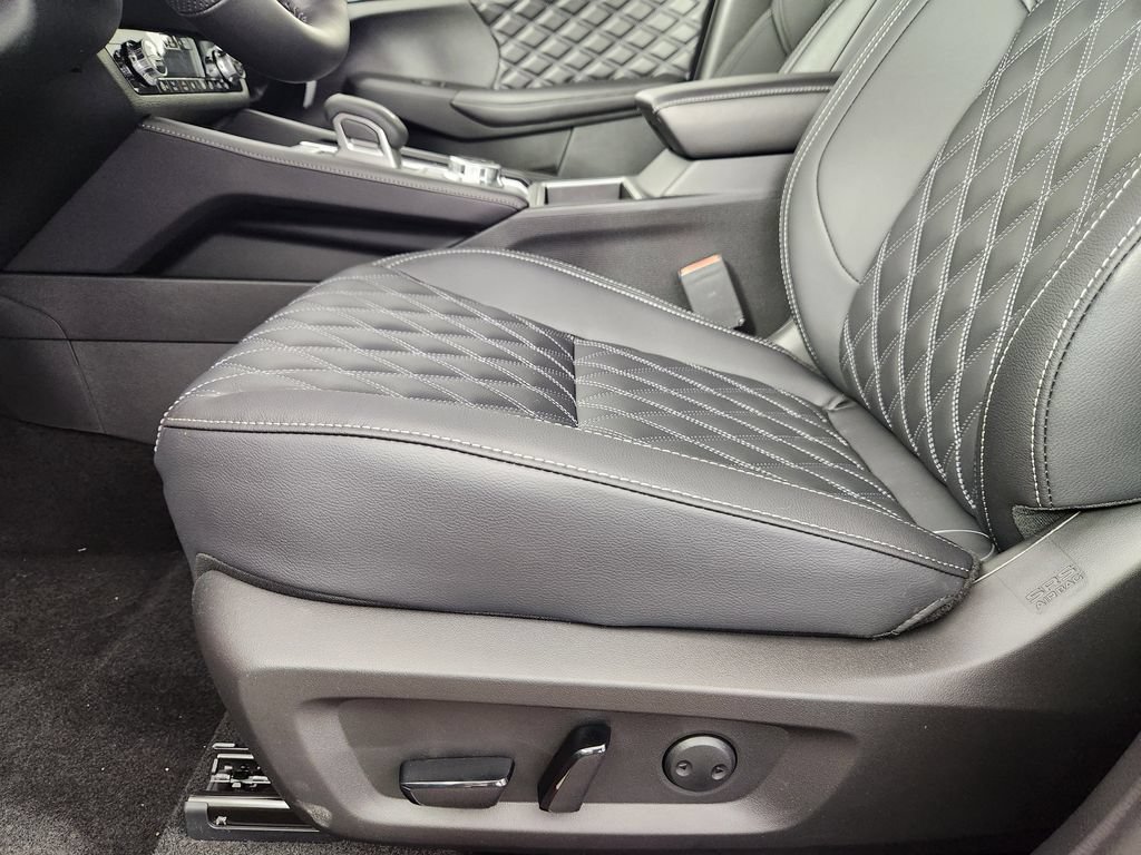 New 2026 Nissan Rogue Platinum AWD/4WD image 21
