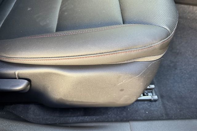 Certified 2025 Chevrolet Trax RS w/ Driver Confidence Package image 23