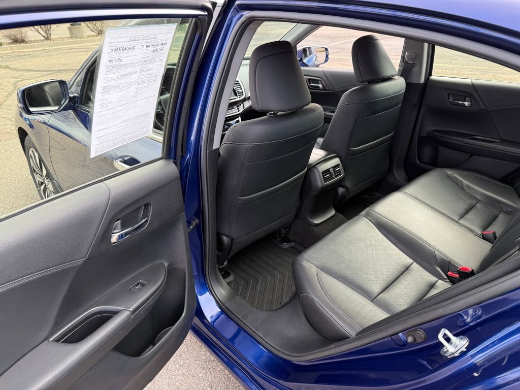 Used 2017 Honda Accord EX-L image 13