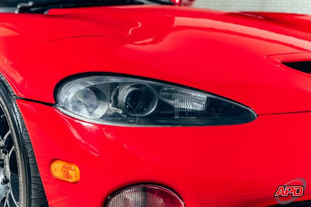 Used 1997 Dodge Viper GTS RWD image 32