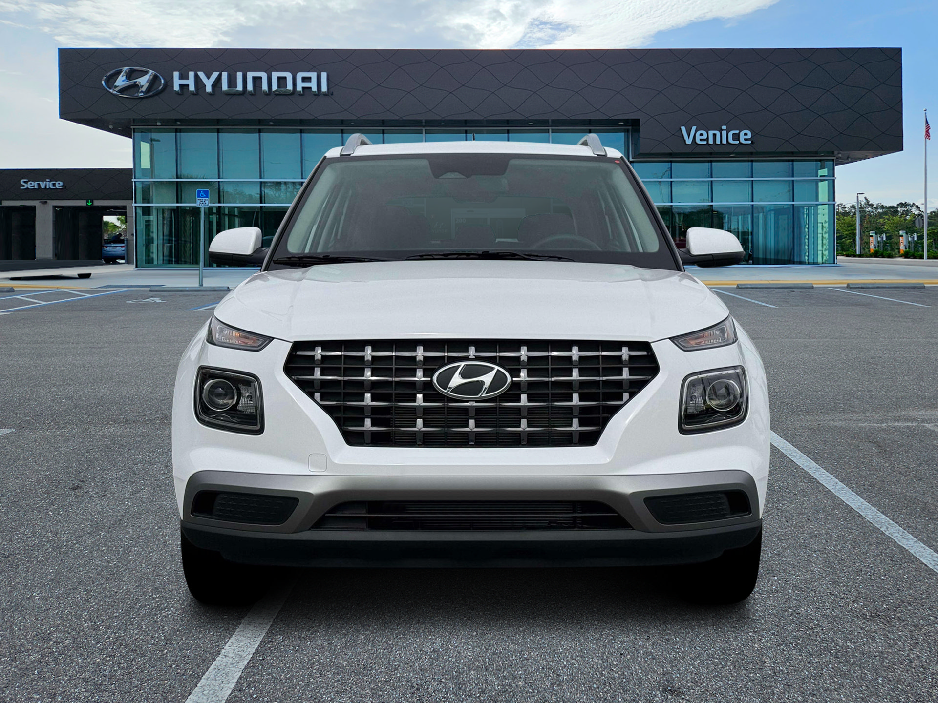 Used 2026 Hyundai Venue SEL FWD image 31