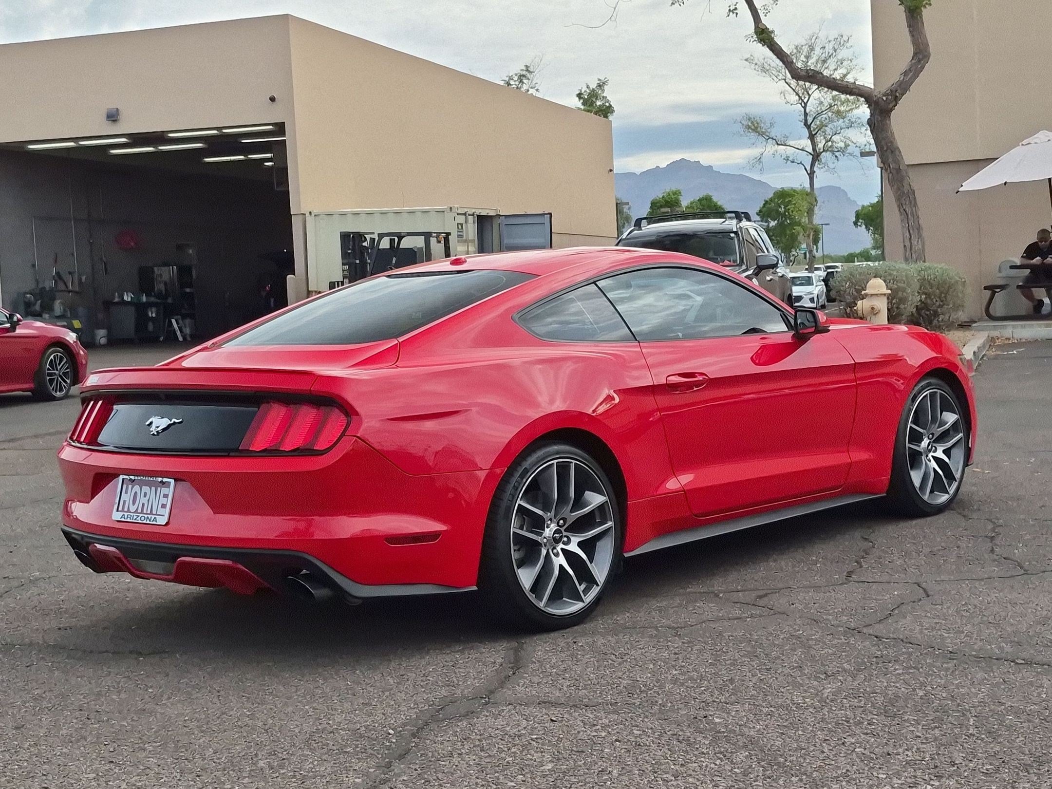 Used 2016 Ford Mustang Premium RWD image 5