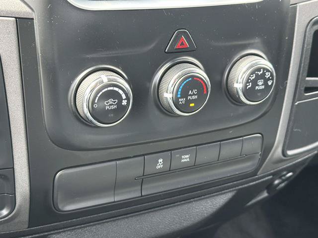 Used 2014 RAM 1500 Express AWD/4WD image 17