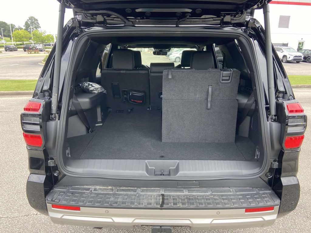 Used 2026 Toyota 4Runner Limited RWD image 9