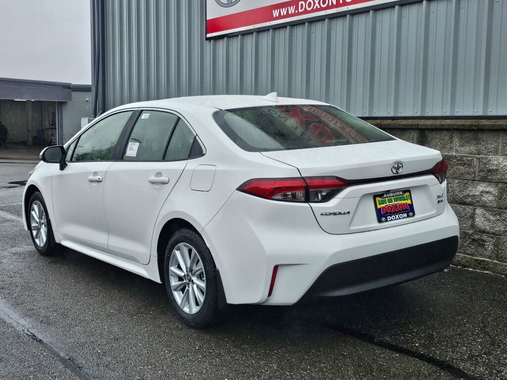 New 2026 Toyota Corolla XLE image 5