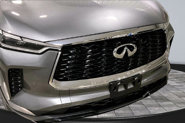 Used 2023 INFINITI QX60 Luxe w/ Cargo Package AWD/4WD image 33