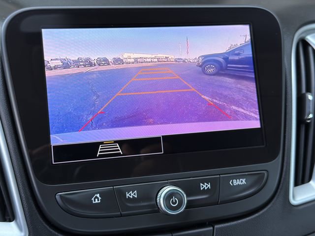 Used 2023 Chevrolet Malibu LT FWD image 18