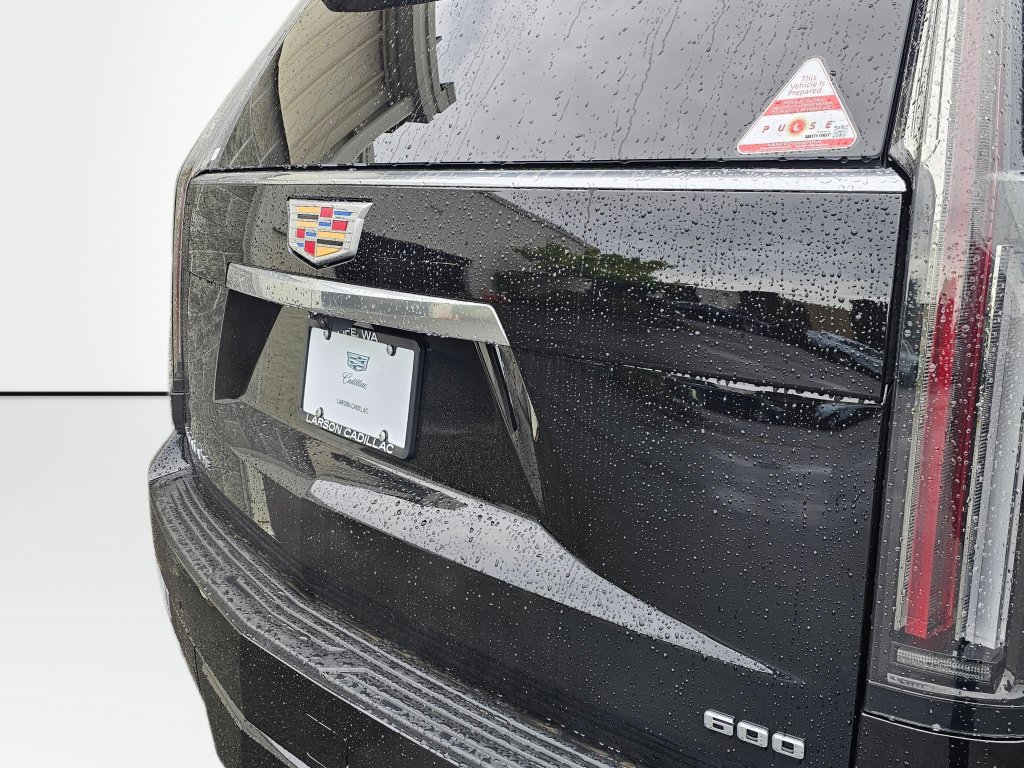 New 2026 Cadillac Escalade 4WD image 16