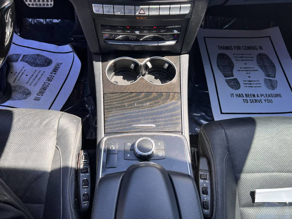 Used 2016 Mercedes-Benz E 400 Coupe image 32