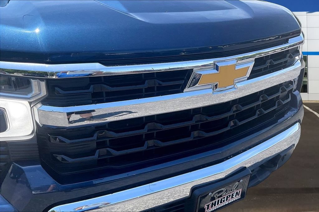 Used 2022 Chevrolet Silverado 1500 LT AWD/4WD image 33
