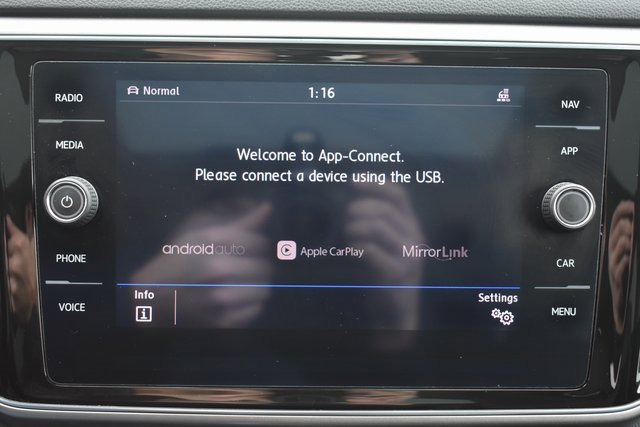 Used 2019 Volkswagen Atlas SEL image 25