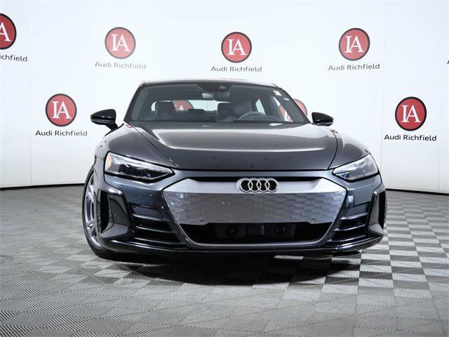 Used 2022 Audi e-tron GT Premium Plus image 3
