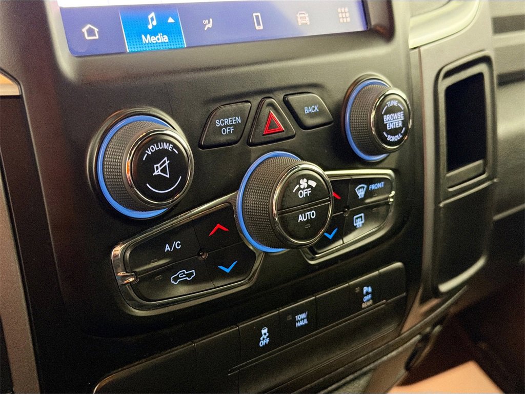 Used 2022 RAM 1500 Classic Warlock image 14