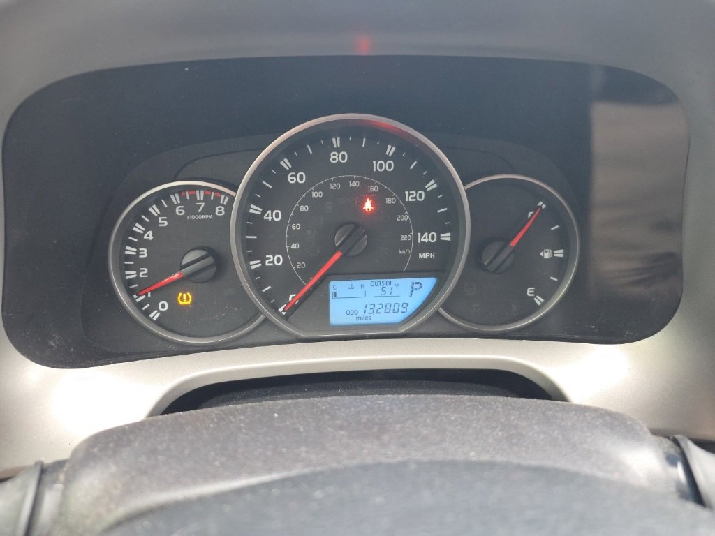 Used 2016 Toyota RAV4 LE image 8