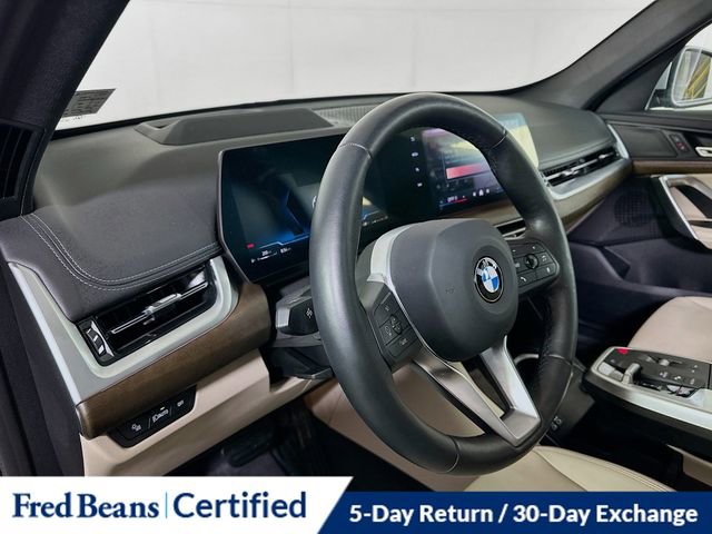 Used 2024 BMW X1 xDrive28i w/ Technology Package image 11