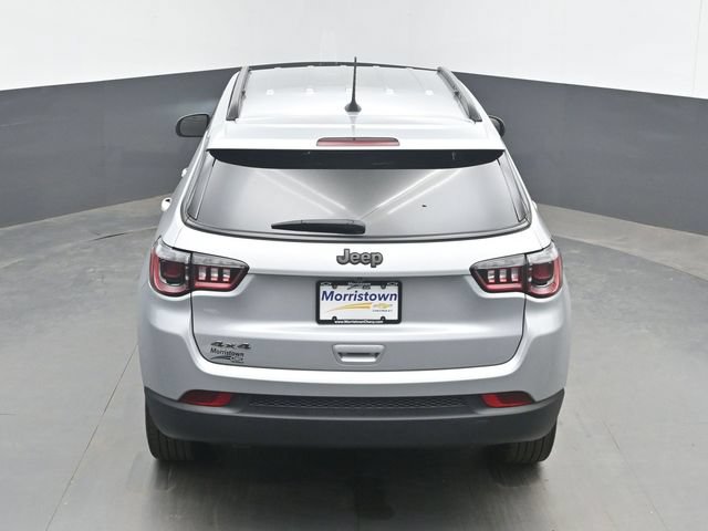 Used 2025 Jeep Compass Latitude w/ Altitude Special Edition AWD/4WD image 35