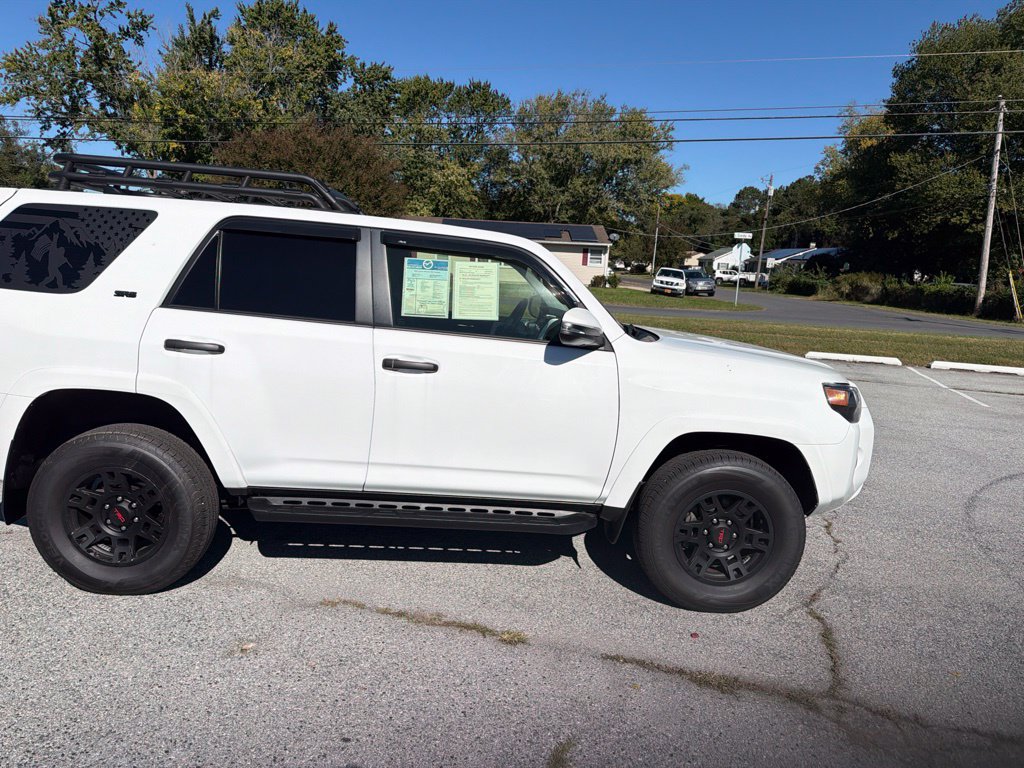 Used 2024 Toyota 4Runner SR5 Premium w/ Moonroof Package AWD/4WD image 13