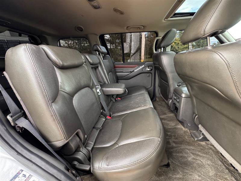 Used 2011 Nissan Pathfinder LE w/ Protection Pkg AWD/4WD image 36