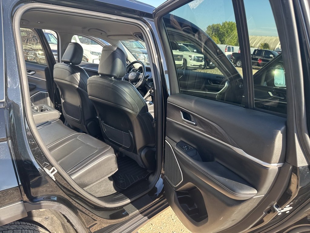 Used 2022 Jeep Grand Cherokee Limited w/ Trailer Tow Prep Group (B) image 22