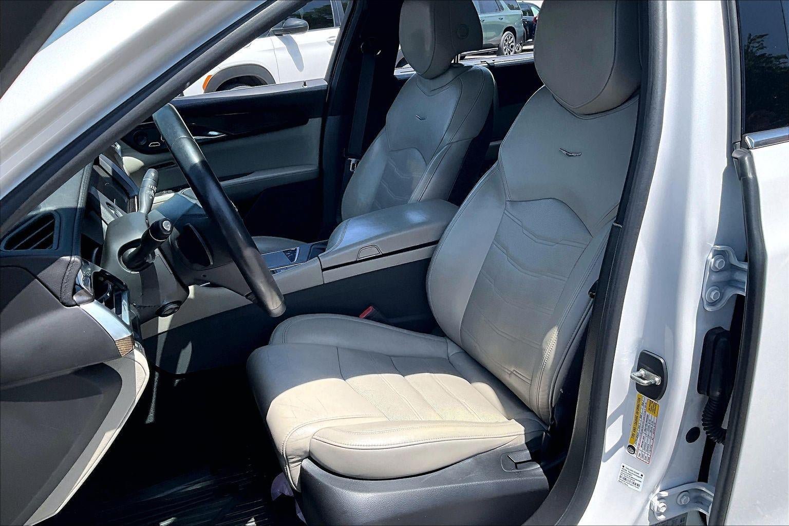 Used 2017 Cadillac CT6 Luxury AWD/4WD image 22