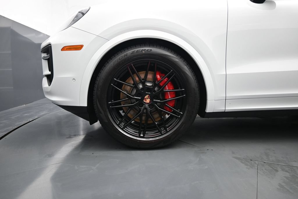 New 2026 Porsche Cayenne S AWD/4WD image 7