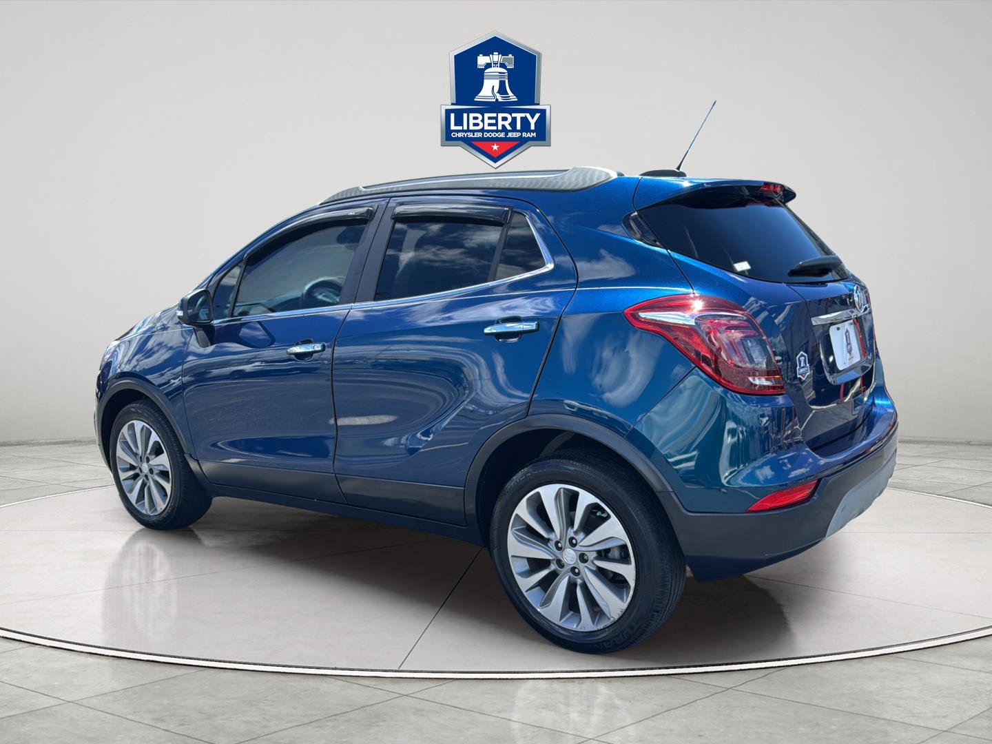 Used 2019 Buick Encore Preferred FWD image 7