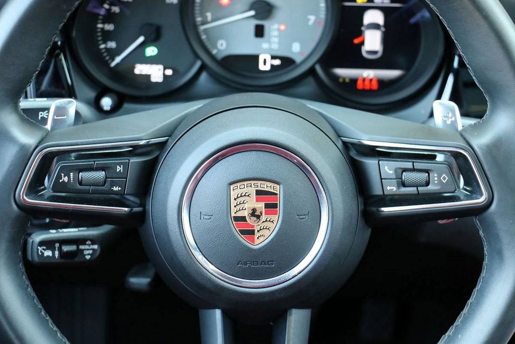 Used 2024 Porsche Macan S AWD/4WD image 27
