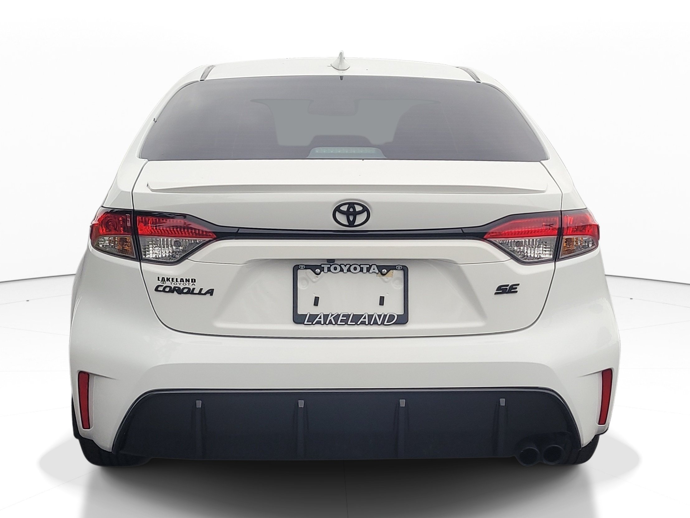 Used 2025 Toyota Corolla SE FWD image 6