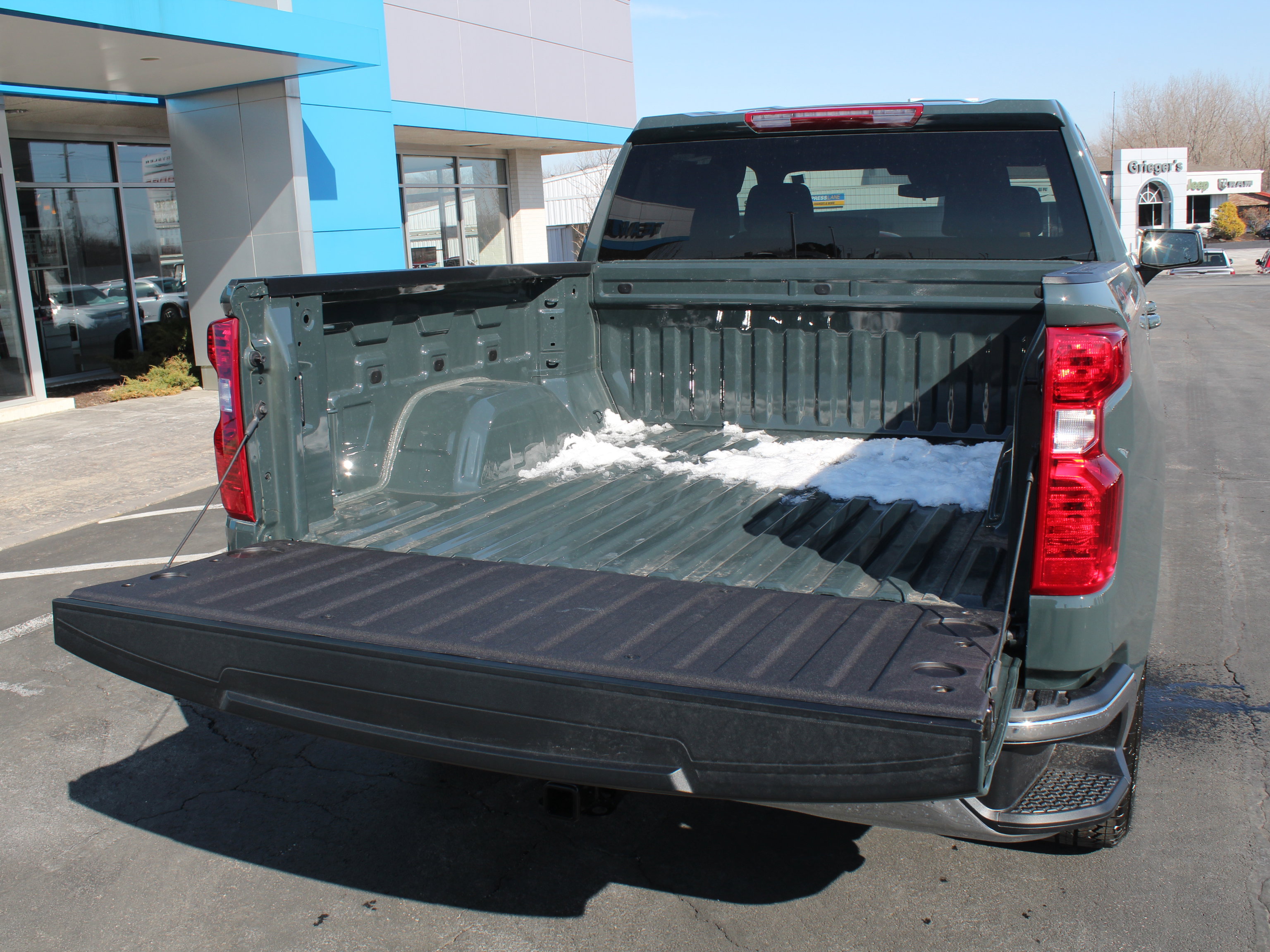 New 2026 Chevrolet Silverado 1500 LT image 17