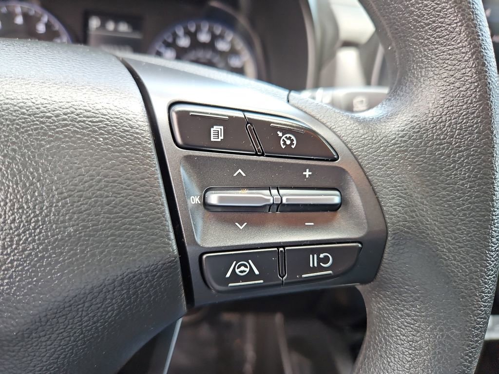 Used 2023 Hyundai Kona SEL w/ Cargo Package image 12
